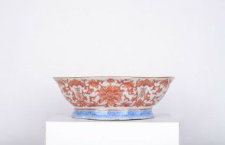Fine Chinese Porcelain Lobed And Footed Bowl In Iron Red And Blue Enamels