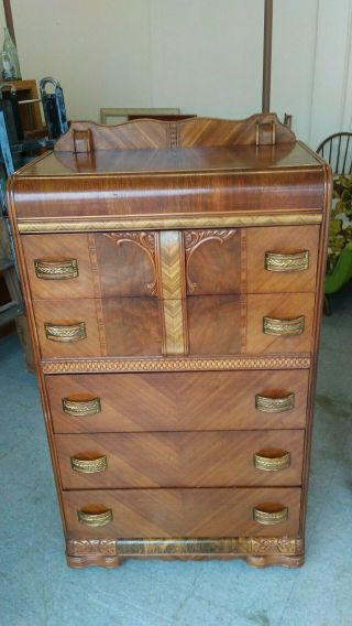 Art Deco Dresser / Chest Of Drawers - Depression Era