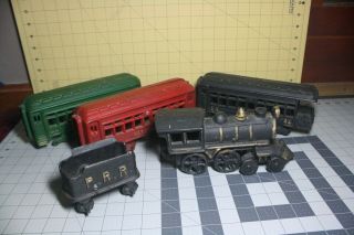Cast Iron P.  R.  R Washington 44 Train Set With Engine,  Tender & 3 Passenger Cars