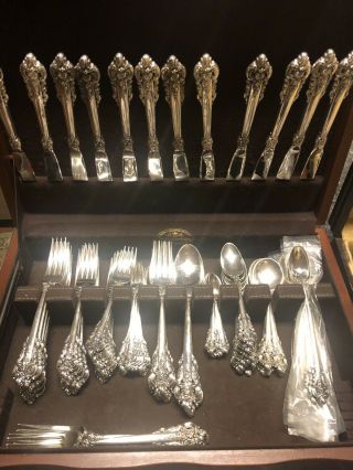 Gorgeous Wallace Grand Baroque 141 Piece Sterling Silver Flatware Setting Foe 10