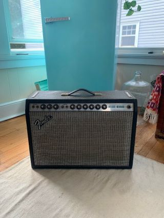Vintage Fender Deluxe Reverb (70s Model)