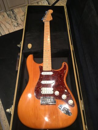 2005 Fender Stratocaster American Deluxe Hhs.  Unique Rare Combination