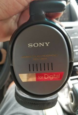 Vintage Rare Sony Mdr - Cd999 Digital Dynamic Stereo Headphones