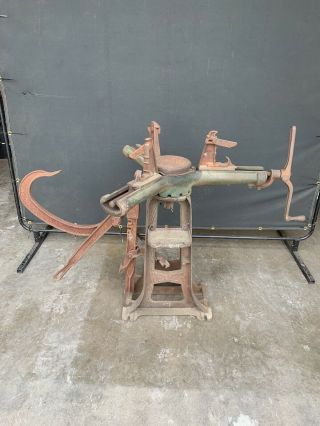 Weaver Tire Changer Machine Vintage 1920 