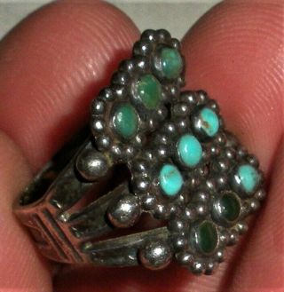Antique C.  1930 Zuni 3x3 Row Turquoise Sterling Silver Ring Arrow Stamps Vafo